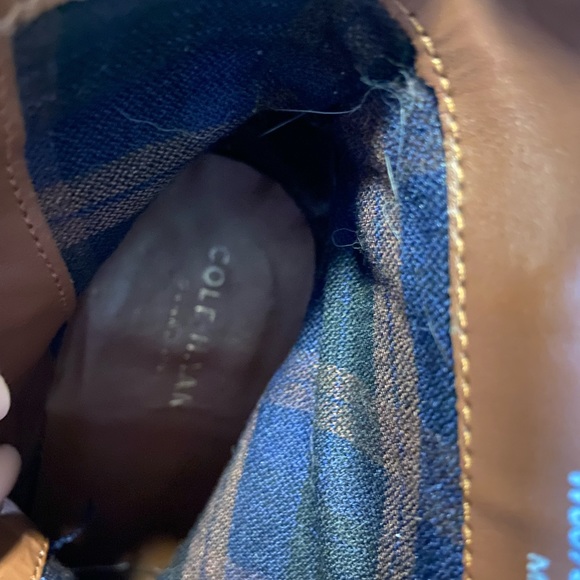 Size 7 wine red Cole Haan leather ankle boots - Picture 10 of 14